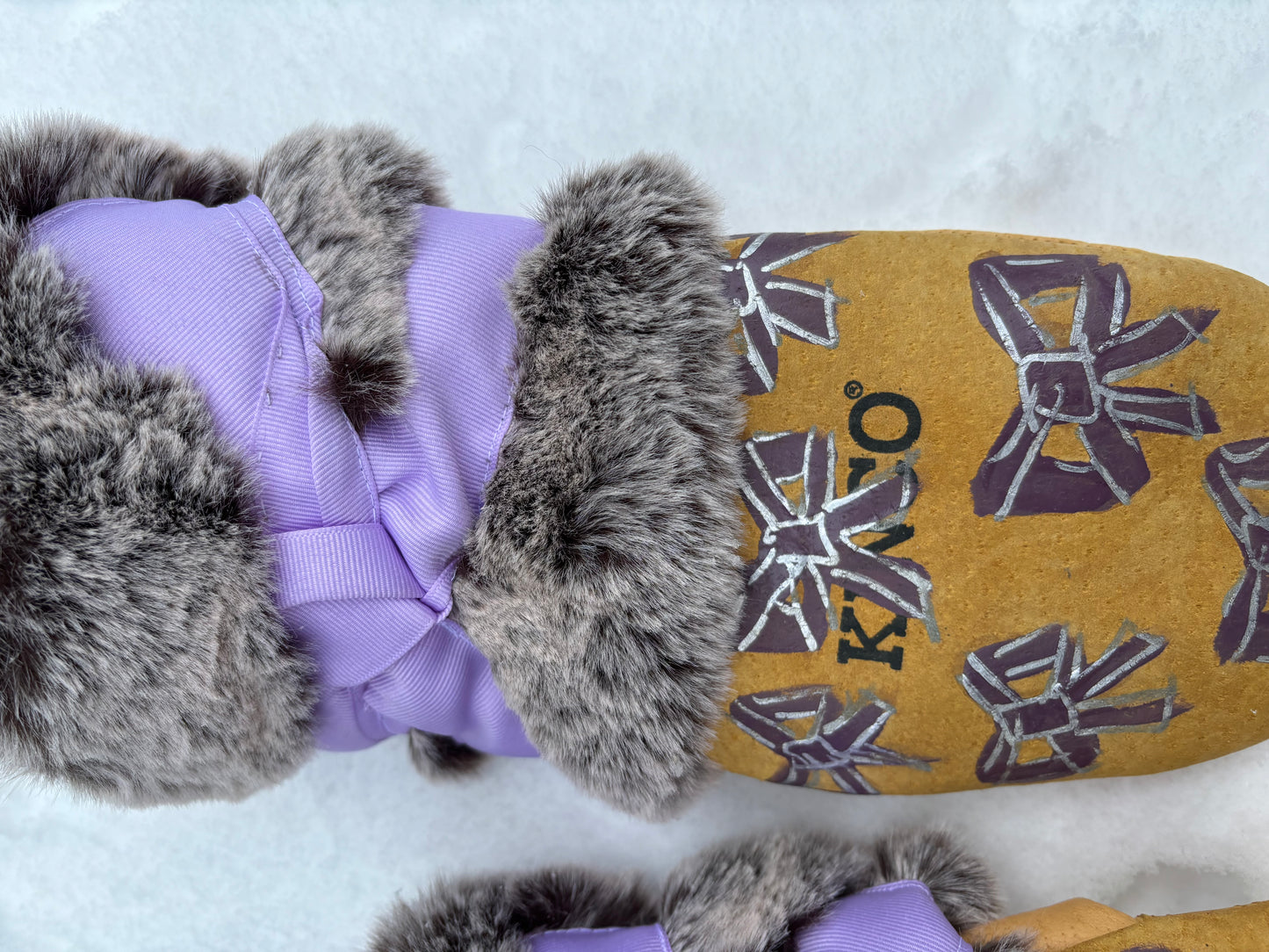 Bow Mittens
