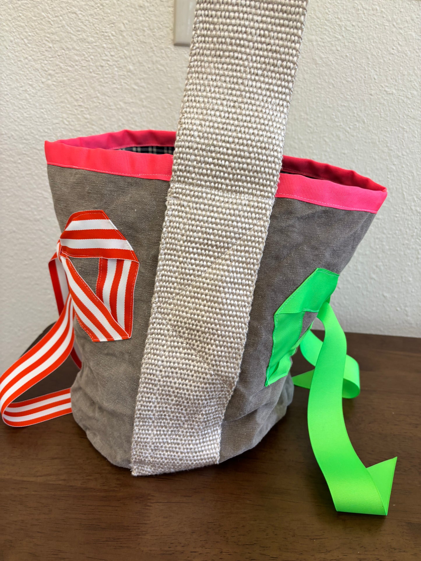 Bow Bucket Bag