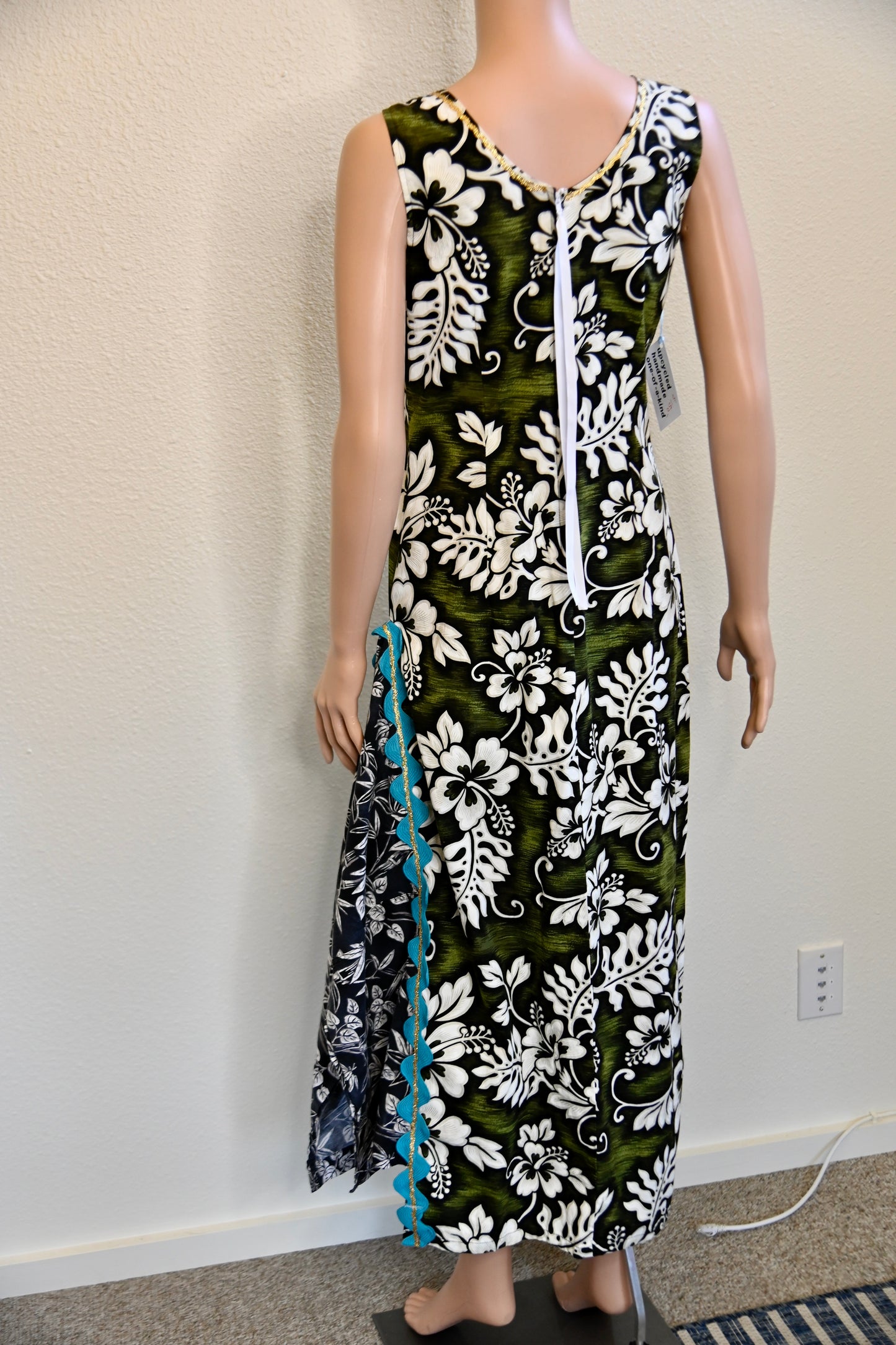 Hawaiian Flower Dress