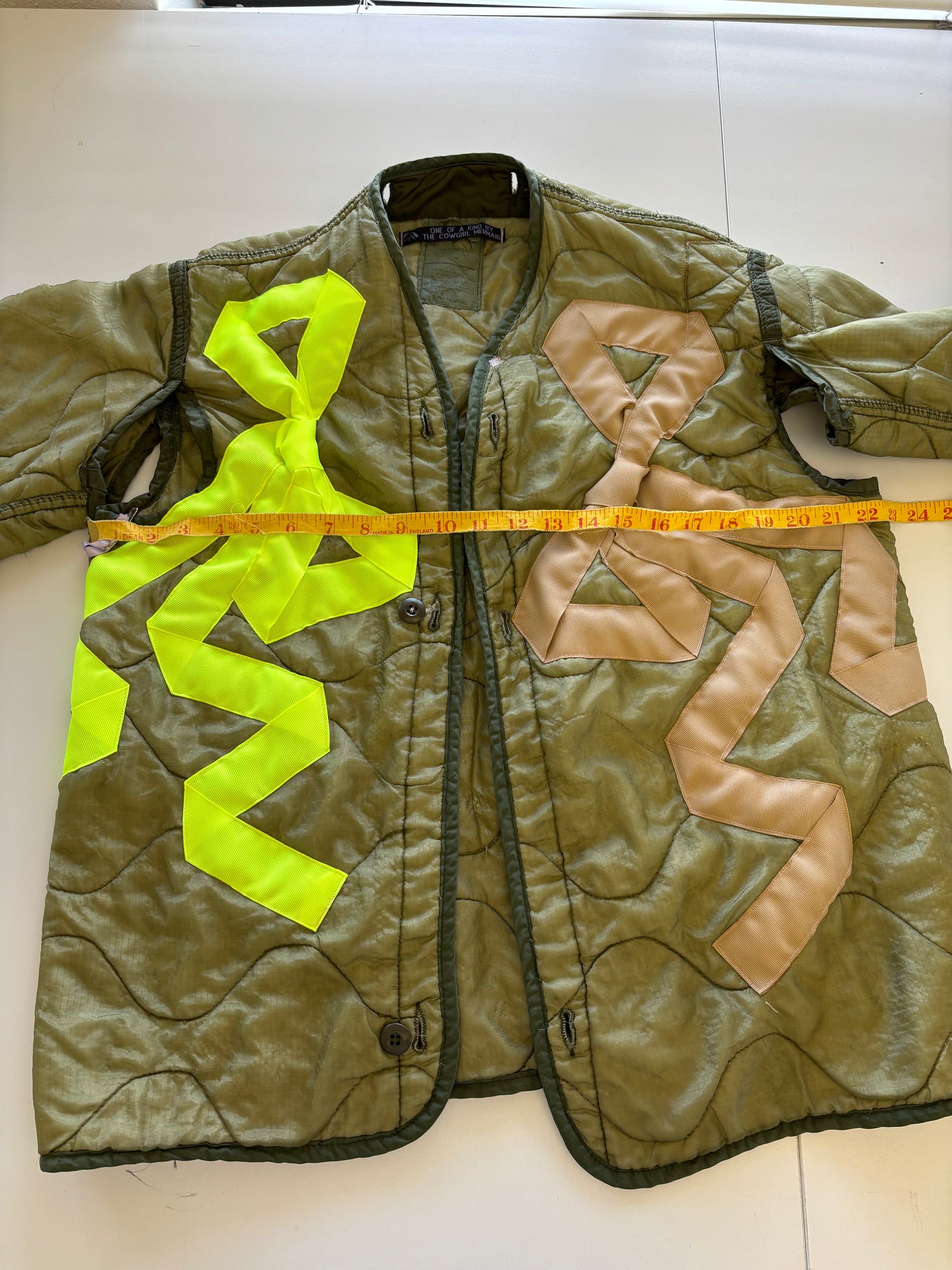 Neon Nuetral - S