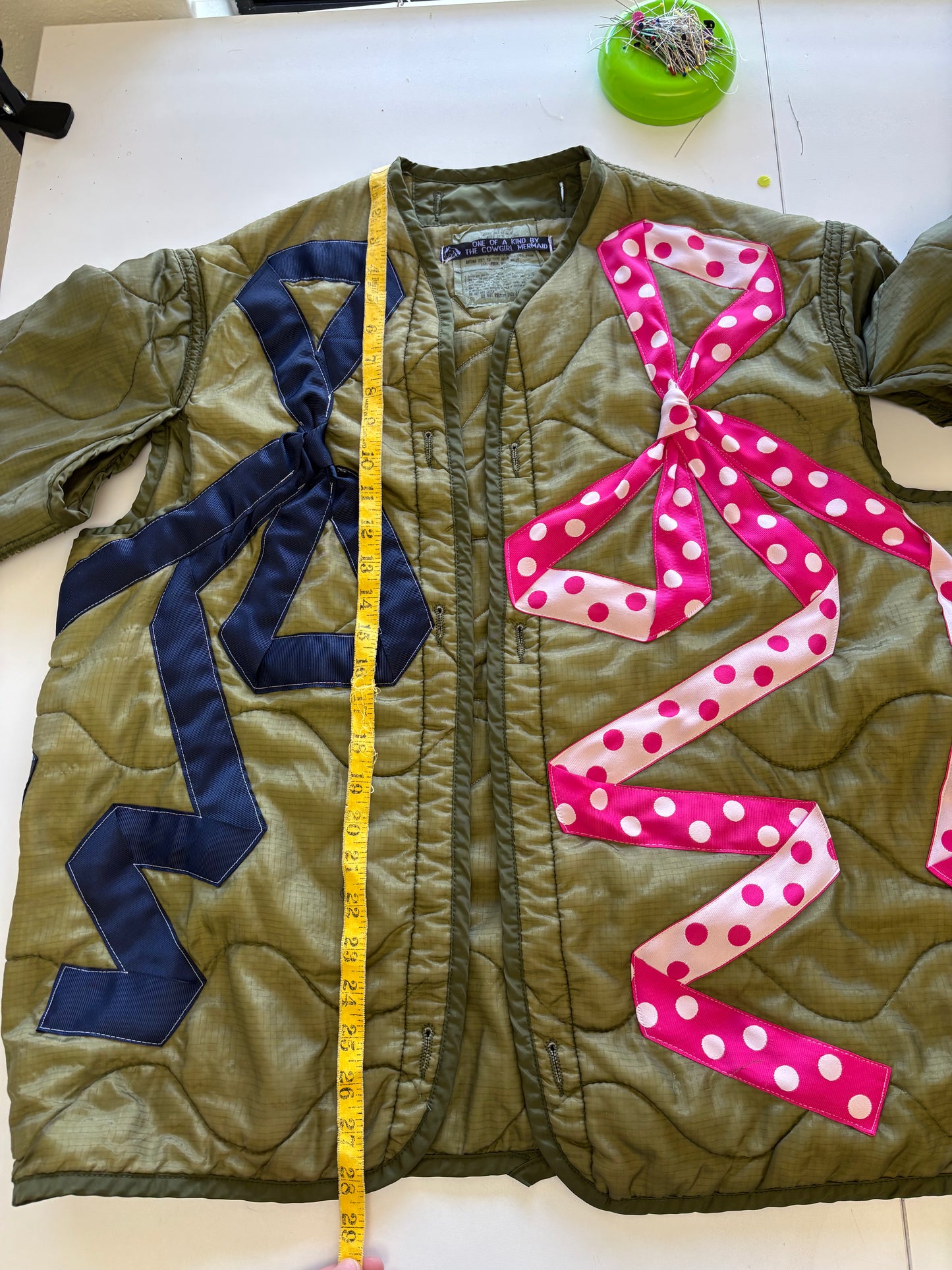 Blue + Pink Dot - M