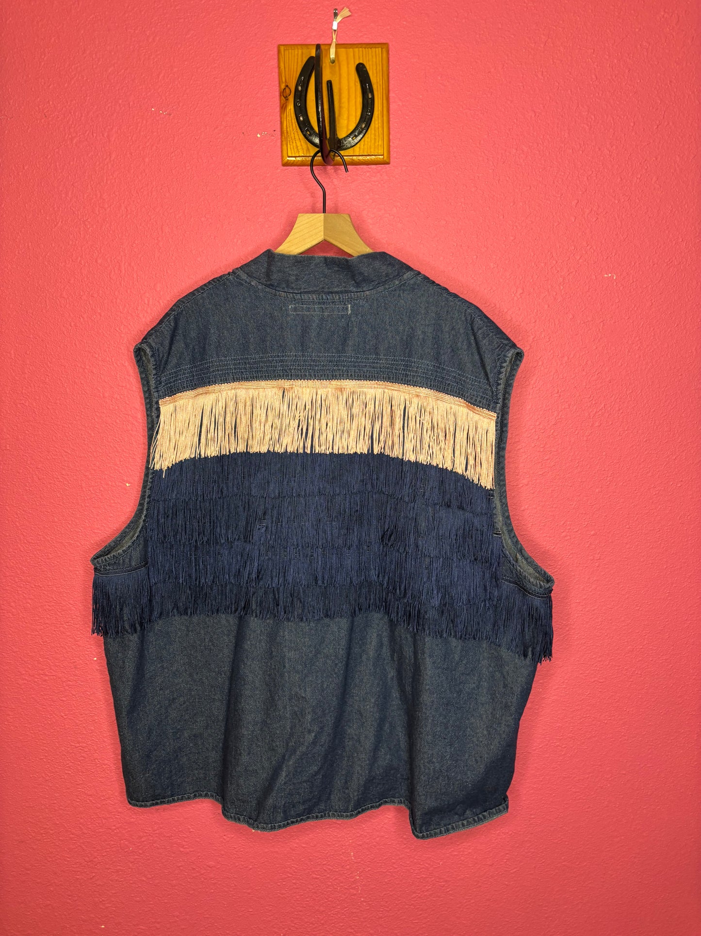 Fringe Adventure Vest